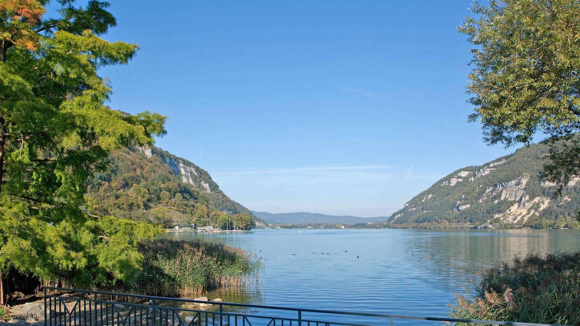 Hotel-Restaurant De L'Embarcadere Nantua Exteriör bild